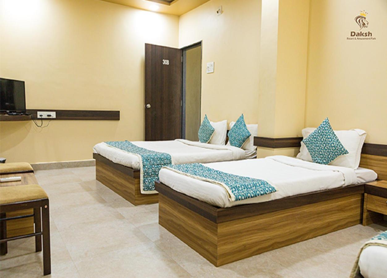 Hotel Somnath Daksh Luaran gambar