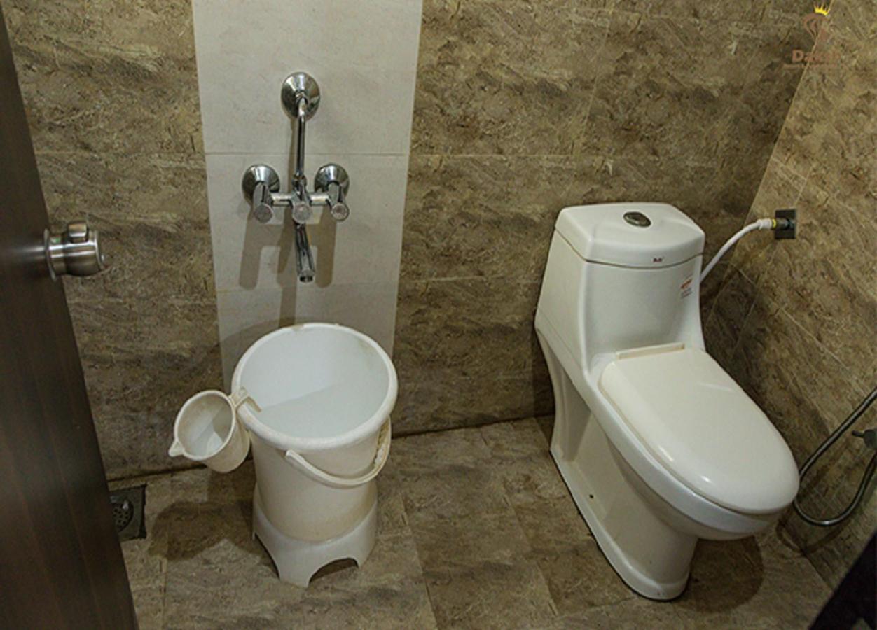 Hotel Somnath Daksh Luaran gambar
