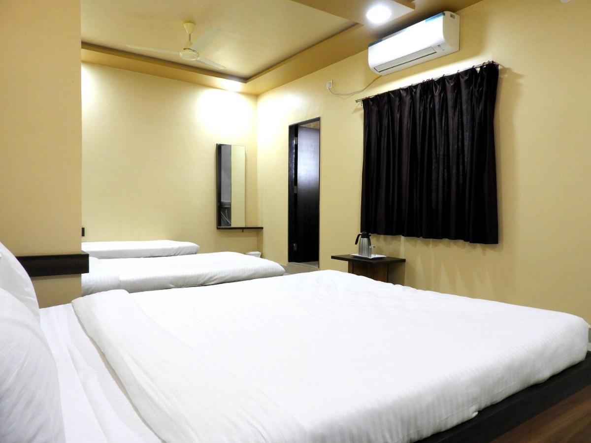 Hotel Somnath Daksh Luaran gambar