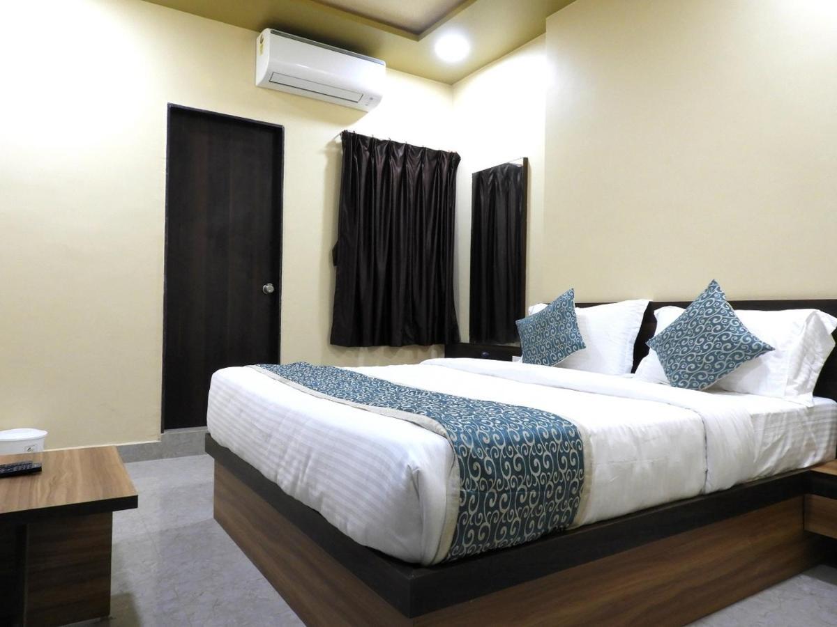 Hotel Somnath Daksh Luaran gambar
